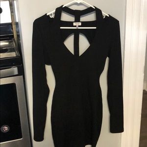 Long sleeve backless dress
